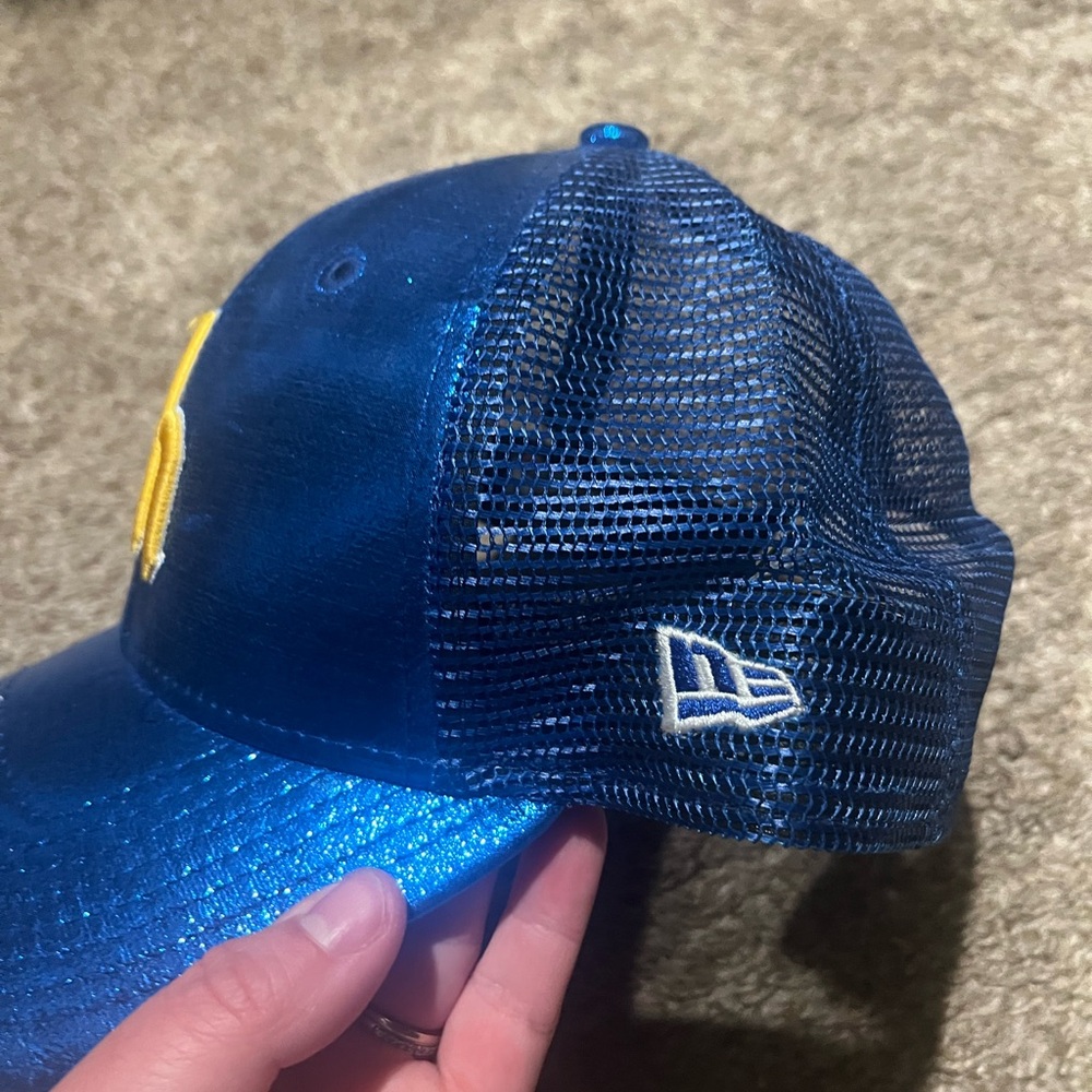 Seattle Mariners Women’s Cooperstown Collection Blue Glitter Vintage Logo Hat - Picture 6 of 6